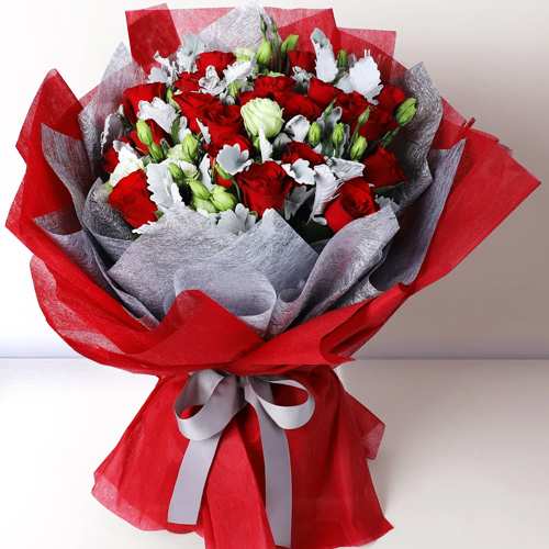 Passionate Romance-Send Anniversary Flower Bouquet