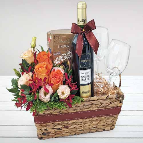 Flower Wine N Chocolate Hamper-Gifts For Boss Send To Singapore