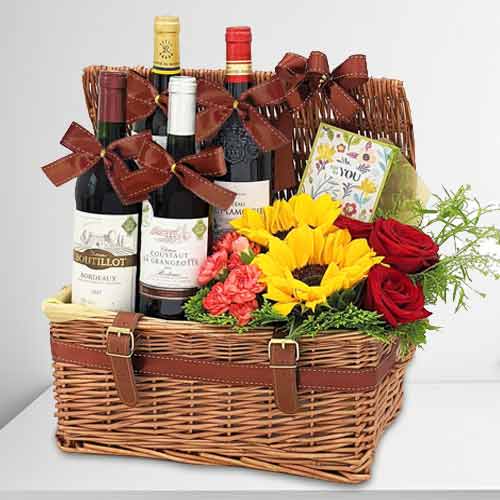 Luxurious Wine Hamper