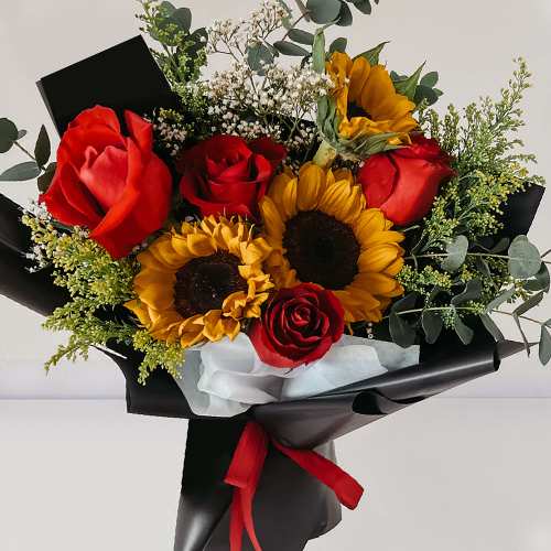 Rose And Sunflower Bouquet-Flowers To Send On Birthday