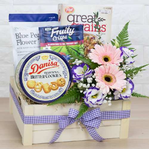 Fitness Hampers With Flower