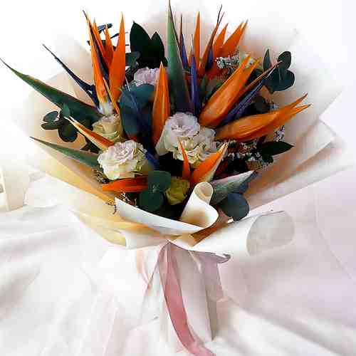 Heavenly Beauty-Send Flower and Gifts to Singapore