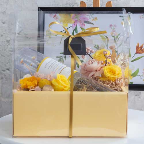 Preserved Flowers N Reed Diffuser-Housewarming Gifts For Couples