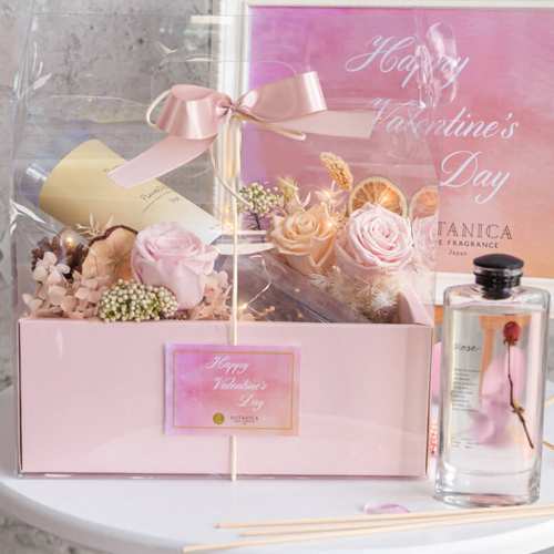 - Housewarming Gifts For Girlfriend