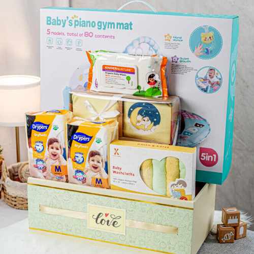 Baby Gym Club Curious Baby Hamper