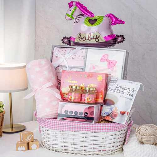 Celebrate With Mum’s Pink Passion With Balloon-Newborn Gift Delivery Singapore