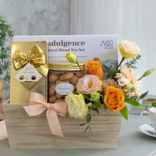 Autumn Tea Time Treasure-Tea And Chocolate Gift Basket Singapore