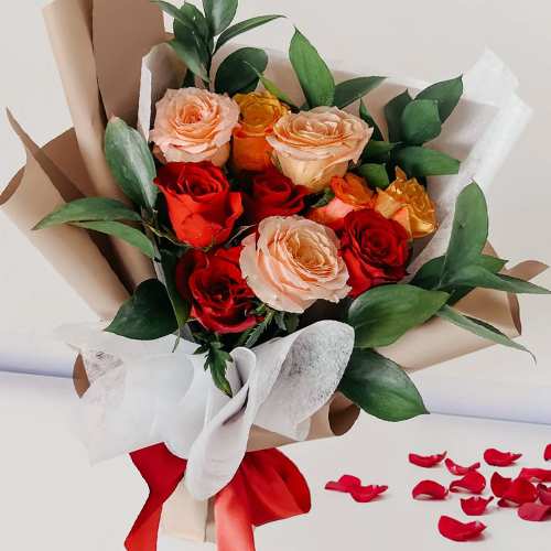 Bouquet Rise And Shine-Deliver Roses To Someone Special