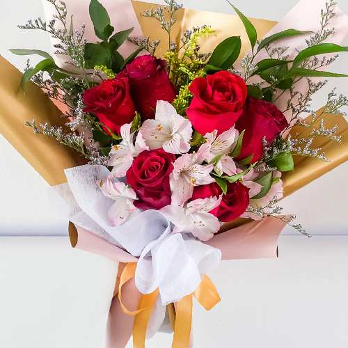 - V-day Flowers For Girlfriend